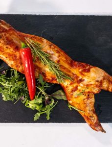 Vindem carne de iepure