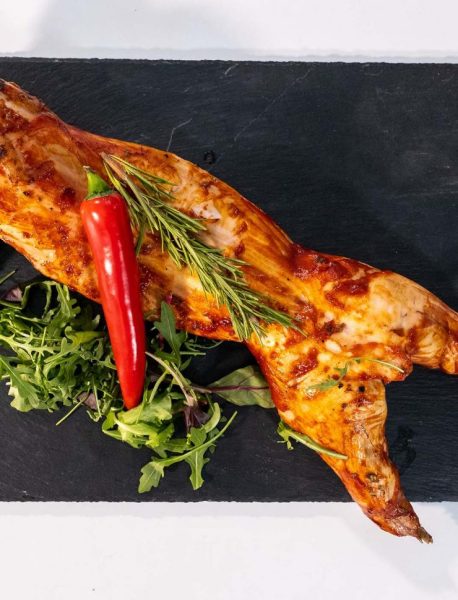 Vindem carne de iepure