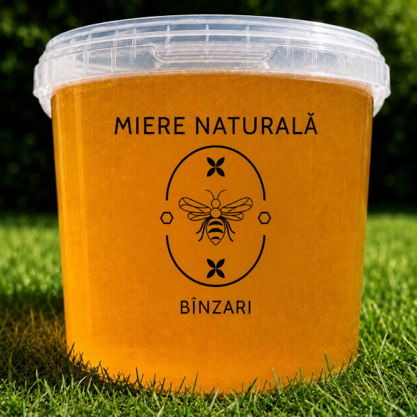 Miere naturală de salcâm și mai – direct din stupina noastră 🍯